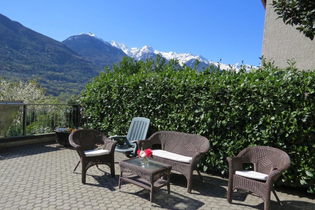 B&B Il Grappolo Bianzone Bagian luar foto